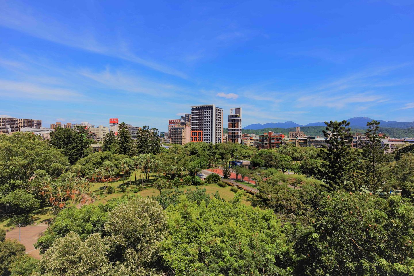 榮耀之星Home Of The Park、台北市、中山區、建案